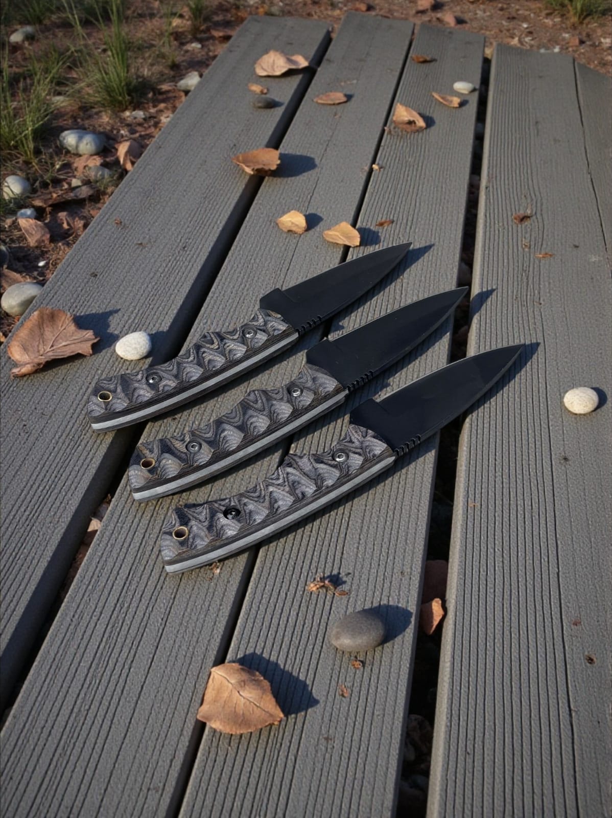 Compact Fixed Blade Knife
